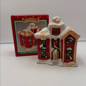 TEA LIGHT CANDLE HOLDER HOUSE Christmas Village accessory building World Bazaar